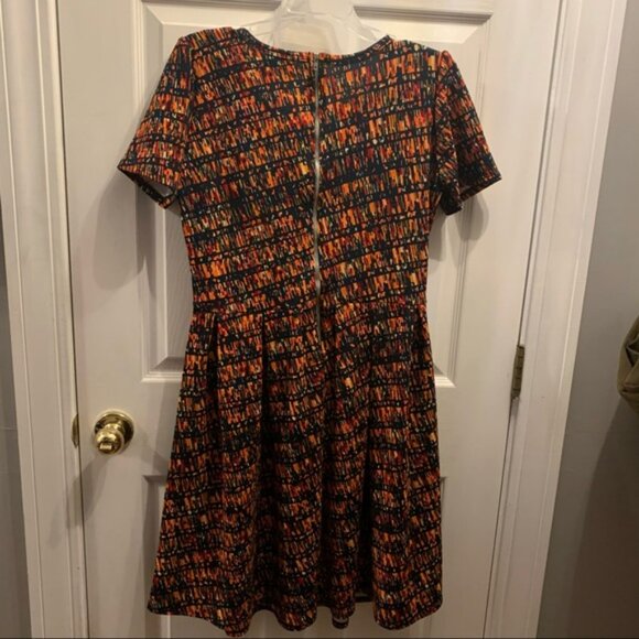 Lularoe Amelia size large - Picture 4 of 5